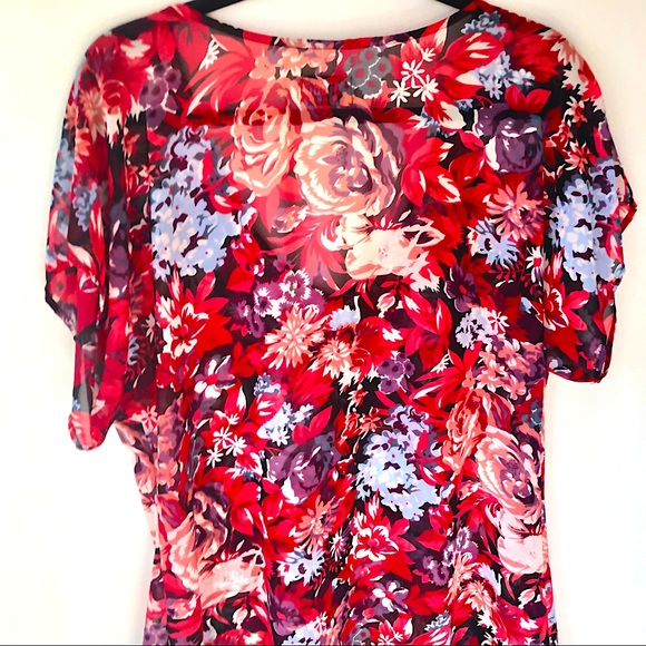 Gorgeous! 🌺 Floral Show Me Your Mumu Top 🌹 - Picture 1 of 7